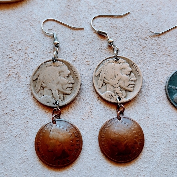 Handmade VINTAGE Domed Indian Penny with Buffalo Nickel Silver Cascade Earrings - Picture 6 of 8